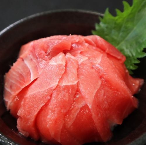 本まぐろ赤身丼