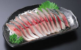 鯖魚生魚片
