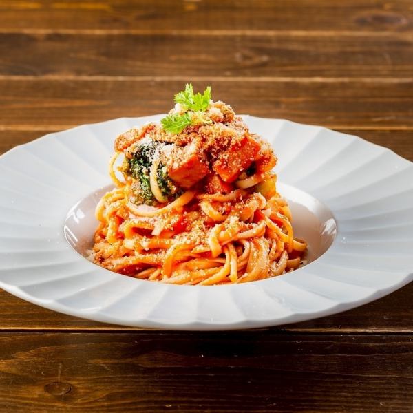 女性に人気なパスタやアヒージョなど豊富な取り揃え◎