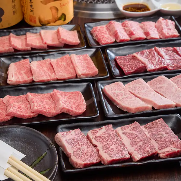 最高級和牛一頭買いだからできる圧倒的品揃えと価格!!