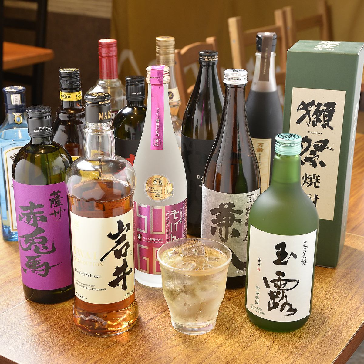 日本酒の種類が特に豊富！利き酒セットでお得にカンパイ！