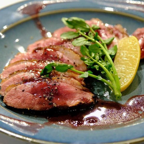[A must-see for yakiniku lovers!] Duck loin with red wine sauce