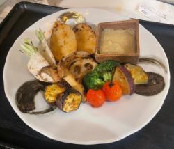 Assortment of 3 kinds of grilled vegetables