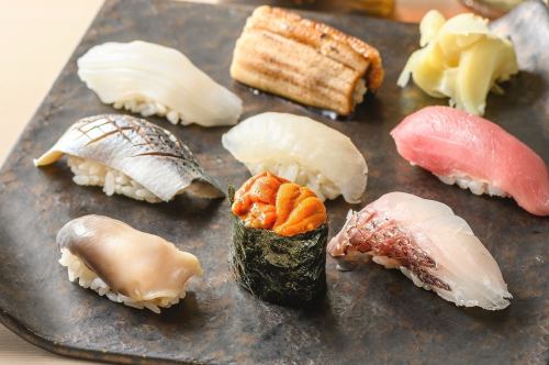 目の前で握る本格江戸前テイクアウトもご利用できます