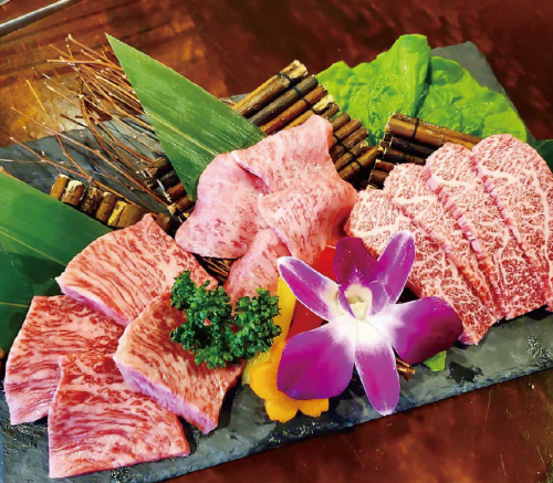 [Three kinds of rare parts of Wagyu beef]