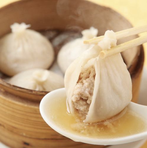 【小籠包等5種点心食べ放題コース】2H飲み放題付き◇全8品4500円⇒3500(税込)