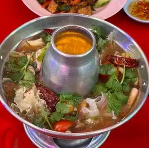 MiXきのこのタイスパイシー鍋