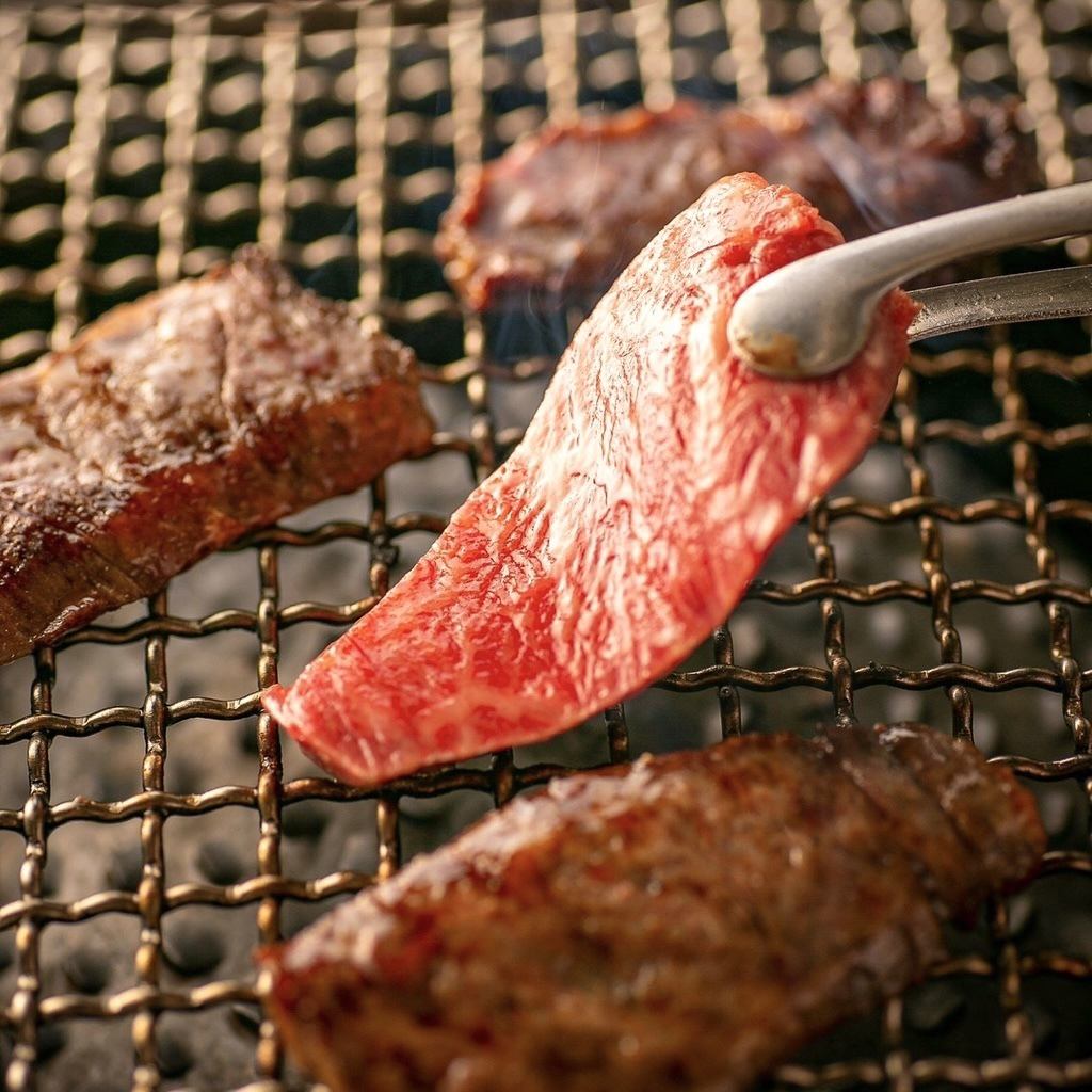 A yakiniku restaurant where you can enjoy high-quality Kuroge Wagyu beef at a reasonable price!