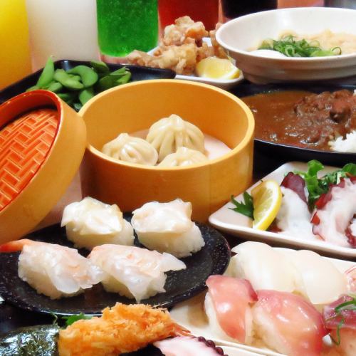 【寿司和特色菜自助餐】想吃寿司和特色菜的人就可以自助吃到饱！