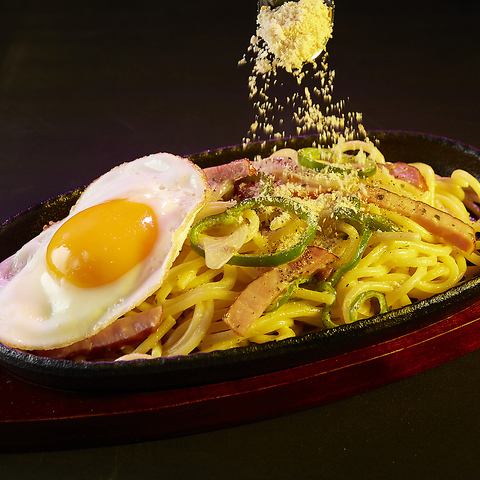 At night, it's a bar♪ Private reservations welcome!