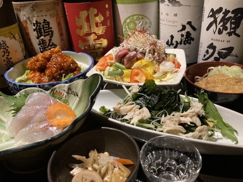 【一人份4,500日元套餐】附海鮮卷壽司♪全8道菜品無限暢飲