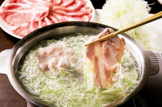 November only [Domestic pork broth shabu-shabu course] with all-you-can-drink 4,500 yen (tax included)