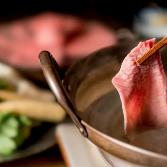 10,11月限定【牛たんしゃぶしゃぶコース】飲み放題付 5,500円(税込)