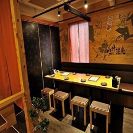 【暖簾で仕切る半個室席】12名様から20名様でご利用頂ける宴会席。宴会に最適♪