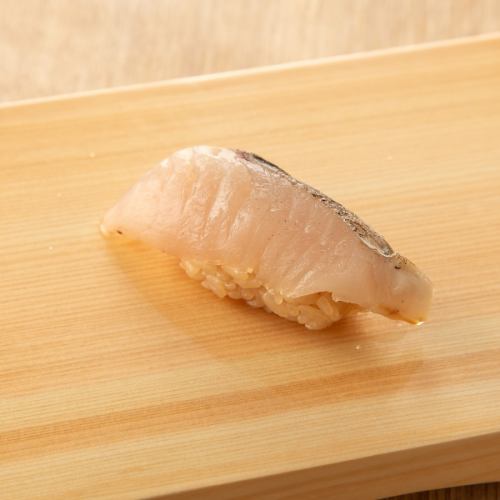 サワラの炙り　1貫