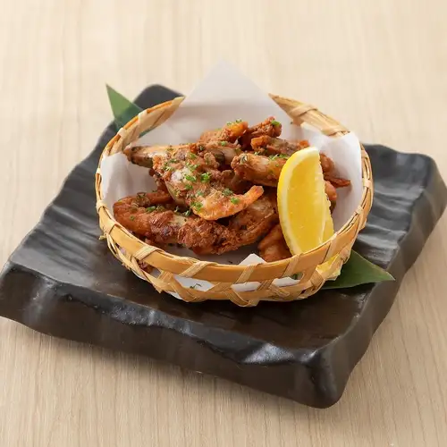 Deep-fried sweet shrimp with seaweed and salt