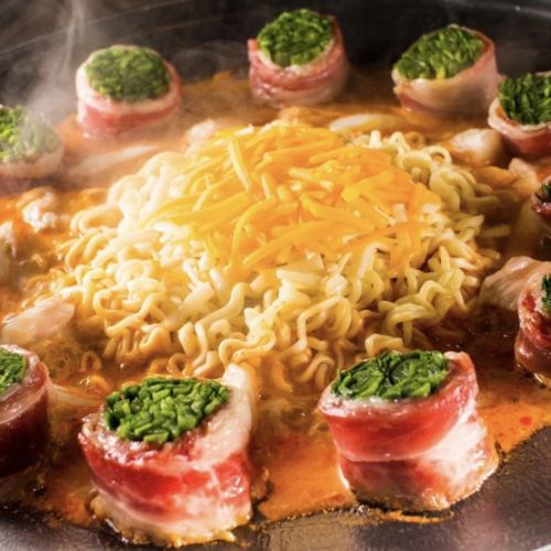 Very popular ★ Meat and cheese hotpot ☆ Perfect with sweet and spicy bulgogi!! Beef wrapped cheese bulgogi hotpot with all-you-can-drink 3500 yen ◎ Dessert plate also available ◎