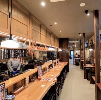 カウンター席をご用意いたしております。おひとりさまでのご利用も歓迎しております!