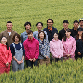 北海道十勝帯広の新鮮な生産者直送食材を使用。