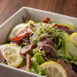 Lemon scented Sendai beef tongue smoked salad