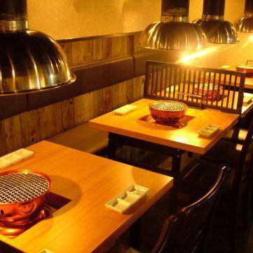 The relaxed atmosphere can accommodate parties of up to 34 people! Of course, small drinking parties are also welcome.