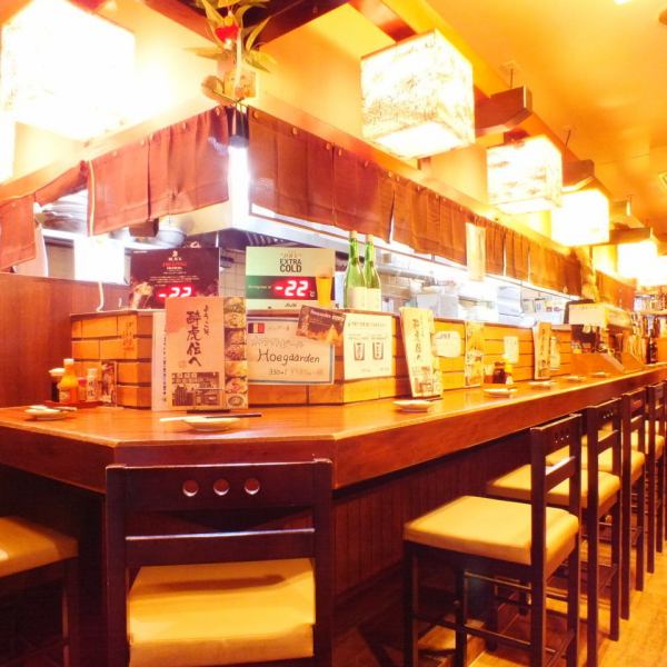 [Everyone is welcome ★ Counter seats] We welcome couples, quick drinks after work, and solo meals! Please enjoy our restaurant's calm atmosphere and delicious yakitori and seafood. Please relax until then.