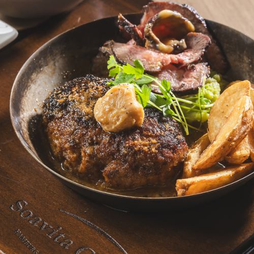 Be sure to try our specialty "Hamburg steak"!