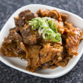 名物 牛ホルモン煮
