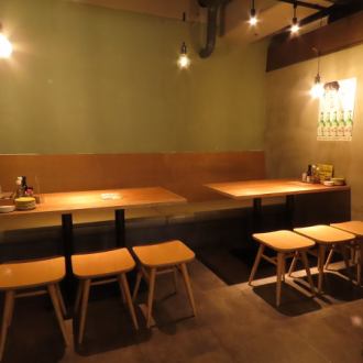 半個室テーブル