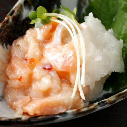 酒肴!!サーモンの塩辛おろし