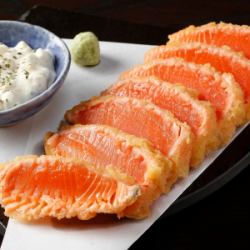 大人気!!サーモンレアカツ