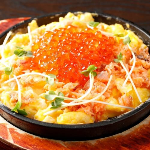 イクラどっさり盛り♪鉄板玉子焼き