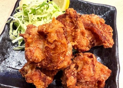 店内仕込♪鶏の唐揚げ