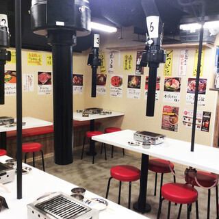 京急本線青物横丁駅より徒歩5分！駅チカで焼肉を楽しむならここ！普段着にサンダル履きでも気軽に入れるお店の雰囲気です。少しずつ色々食べられるふたごに是非ご来店下さい☆
