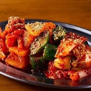 キムチ盛り合わせ(大)