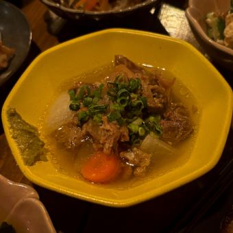 Beef tendon stew