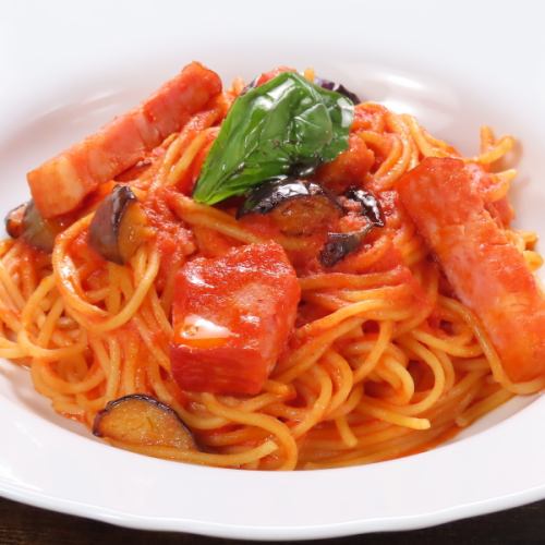 Eggplant and bacon in tomato sauce