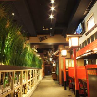 江戸の雰囲気を味わえる店内。