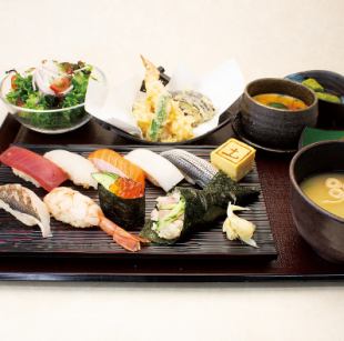 【法要・顔合わせ・お食事会に!ワンドリンク付き】 鮨御膳8貫セット