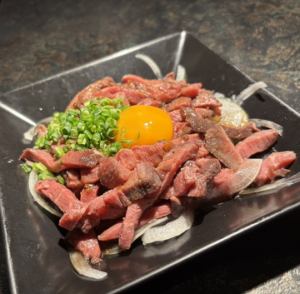 牛ゆっけ（低温調理）