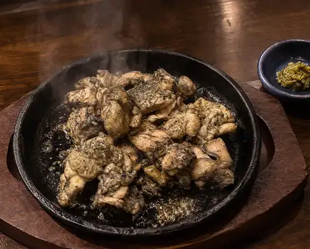 国産鶏もも肉の炭火焼き