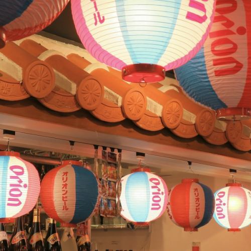 沖縄シーサーがお出迎え！