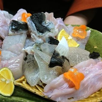 [Food only] Fugu course (8 dishes) / 8,250 yen (tax included)