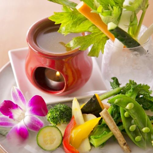 Bagna cauda with sweet vegetables