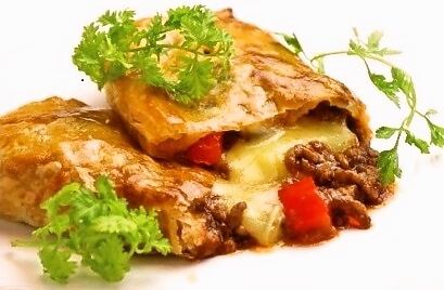 Addictive meat pie with crispy pie and rich sauce