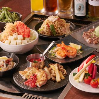 金沢駅東口(兼六園口)から徒歩1分という好立地自慢のもんじゃ焼きをはじめ、名物「和牛ボルケーノ」や神戸「花門亭」直伝だしお好み焼きなど自慢のお料理をご用意しております!仕事終わりのサク飲みや、友人との気軽な集まりに最適。全席鉄板完備で、賑やかに熱々の鉄板料理を心ゆくまでご堪能ください。