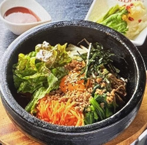 絶品！石焼ビビンバ