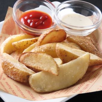 フライドポテト（ディップ付）