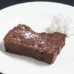 自製蛋糕巧克力