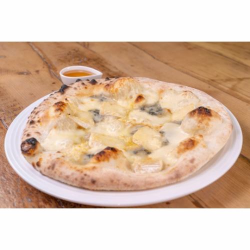 4종의 치즈 <쿠아트로포마지>